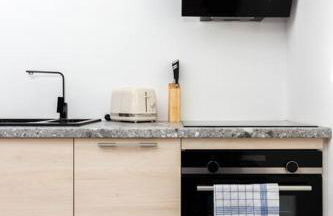 Luxury 3 Bd Aptment with Sea view - Photo 15