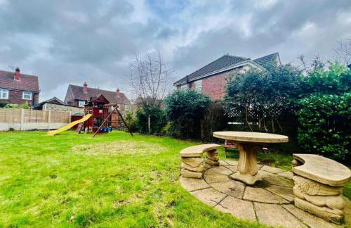 13 Guests - Free Parking - Manchester House - Foto 21