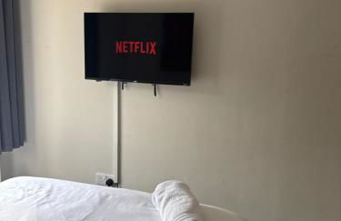 Dudley, Birmingham and Wolverhampton Contractor and Family Stay B69 - Foto 5