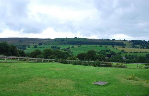 Shallcross Hall Cottages - Blackbrook - Photo 9
