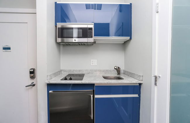 Maverick Suites at 245 Newbury St - Photo 62