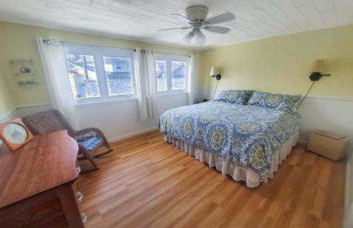 Pillsbury Point Cottage on West Lake Okoboji - Photo 10