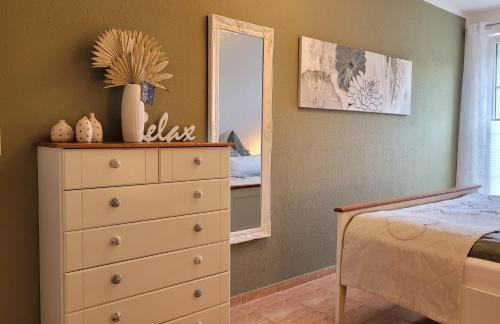 Lilly & Fine - Photo 20