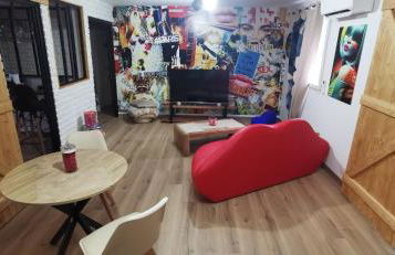 Gîtes déco pop et chaleureuse avec jacuzzi, sauna, piece coquine - Foto 4