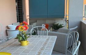 Sea Colors Apartment - Photo 10