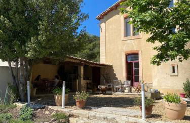 Maison viticole dans le Sud de la France avec grand piscine - Foto 26