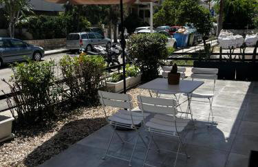 Popi's Place - Foto 24