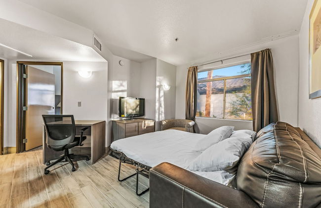 Metro Chandler Extended Stay - Photo 18