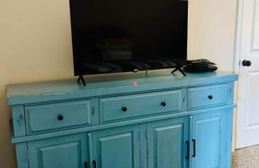 Charming & Luxe Cottage 3 BR 2 BA - Foto 15