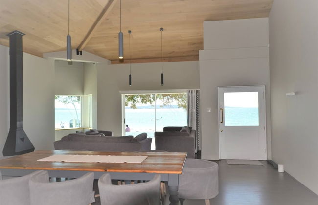 Beach Tower House Luxury Beachfront Villa - Photo 10