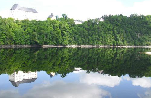 Schlossblick keine Montagewohnung - Photo 1