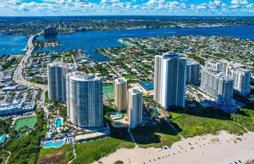 Across from Beach- 3 Master Suites, Heated Pool & Spa, Tanning Ledge, Golden Tee - by Maven Vacation Rentals - Foto 52