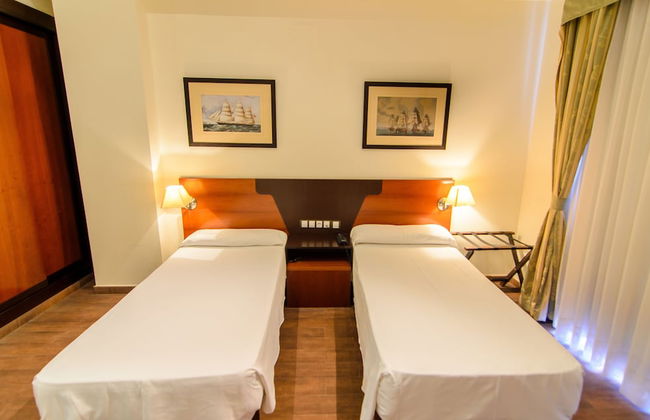 Hotel Apartamento Martín Alonso Pinzón - Photo 8