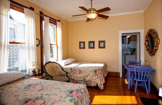 Serendipity Resort & Suites - Photo 3