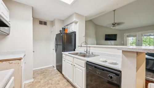 The Davis 1824 I Spacious 2 Bed 2 Bath - Foto 3