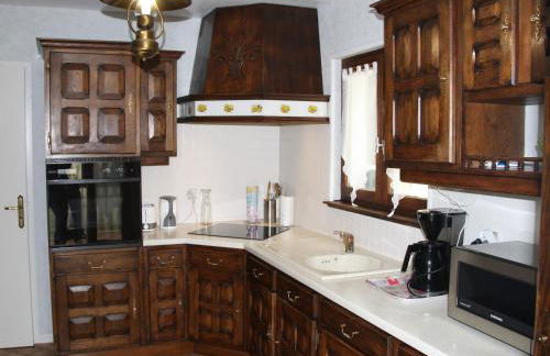 Gîte avec jardin clos, terrasse et Wi-Fi, proche de Verdun - FR-1-585-42 - Foto 17