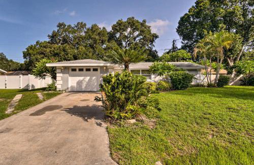 Peaceful Venice Villa w/ Patio - 2 Miles to Beach! - Foto 25
