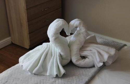 York Place Beautiful Apartment 5 Bedrooms Sleeps 9 - Foto 3