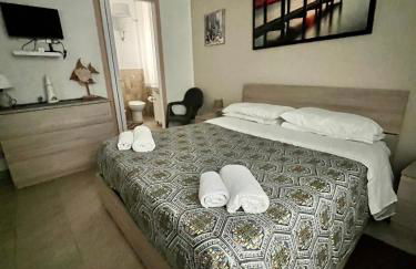 Villa GLORIA intero alloggio sulla spiaggia 8 posti letto 15 minuti da Palermo e 35 da Cefalu - Foto 10