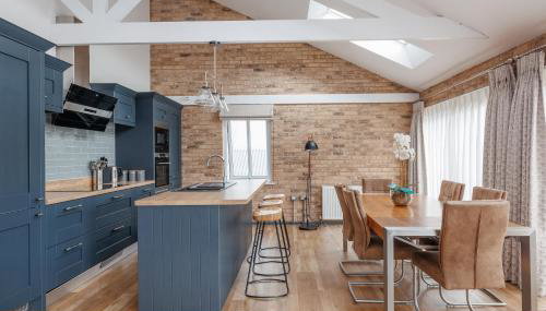 Chalice Close by Grandeur Property - Foto 1