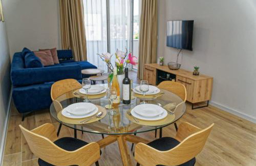 Apartment A&M - Photo 2