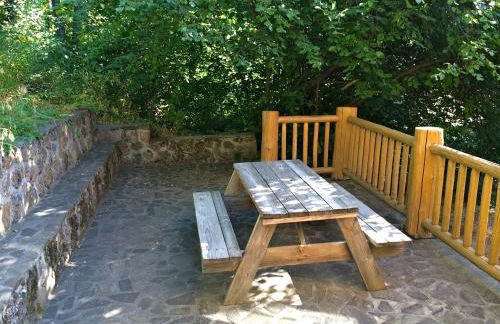 Stunning Log Cabin Rental with Breathtaking Views in Tygh Valley, Oregon - Foto 21