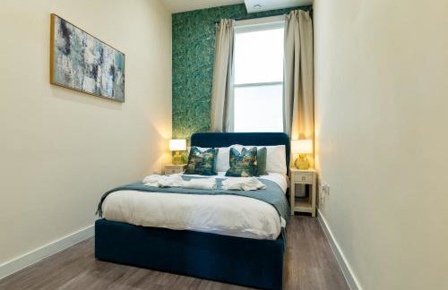 Spacious Luxury 2 Bedroom City Centre Apartment with Terrace & High Ceiling - Foto 16