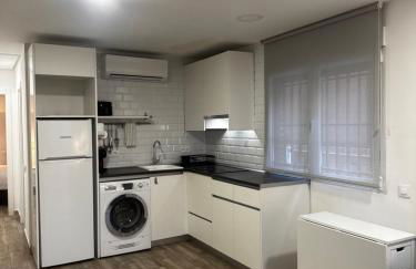 C1 Apartamento de un dormitorio en Pio XII, Madrid - Foto 3