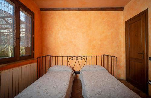 Locazione turistica in località Capodacqua di Foligno Via Colle n 8 - Photo 13