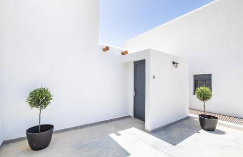 Cato Agro 3, Seafront Villa with Private Pool - Photo 38