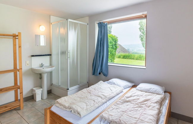 Villa in Ardennes With Sauna and Jacuzzi - Photo 11