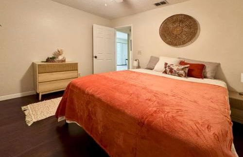 WiFi - Pet Friendly - Laundry - Short - Long Term - Foto 28