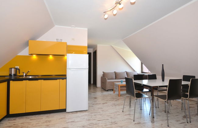 Seaside Cottage With Terrace and Lovely Garden - Photo 5