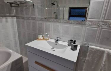 Bouro's Cliff - Foto 10