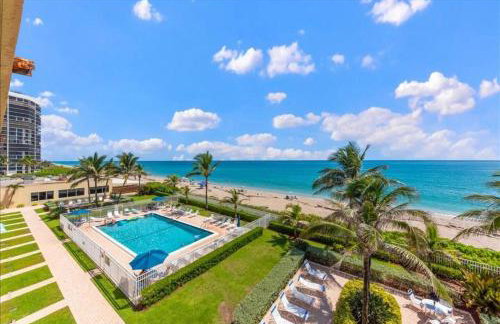Hutchinson Island BeachFront Heated Pool Balcony Top Floor Amazing View - Foto 14