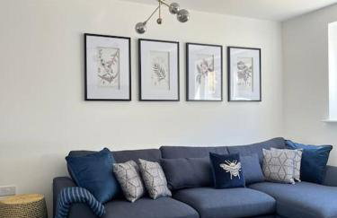 Outstanding 4-Bedroom Town House By Valore Property Services - Foto 12