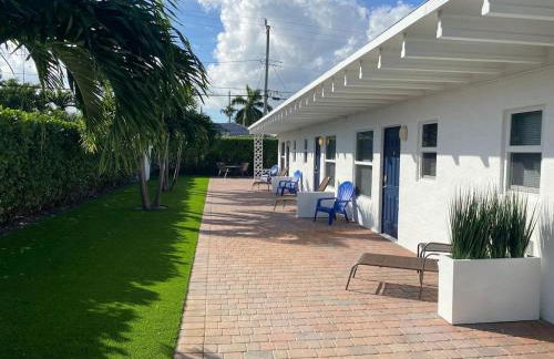 2 min walk to the Beach- Renovated King Studio #2 - Foto 1