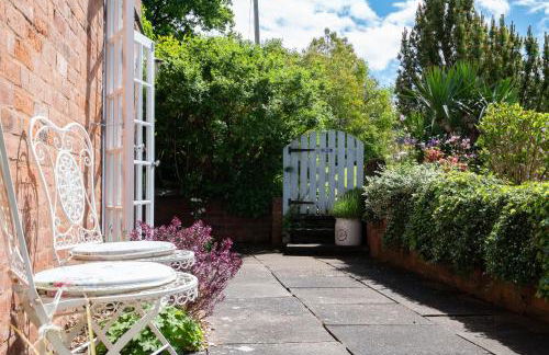 The Nest at Winnall Luxury 19th Century Cottage - Foto 7