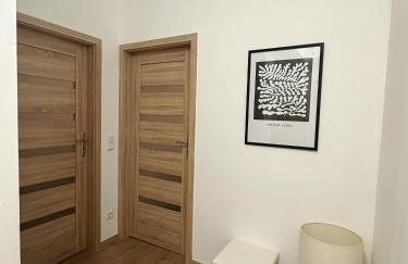 2Schlafenzimmer 5Betten Montuerwhonung - Foto 5