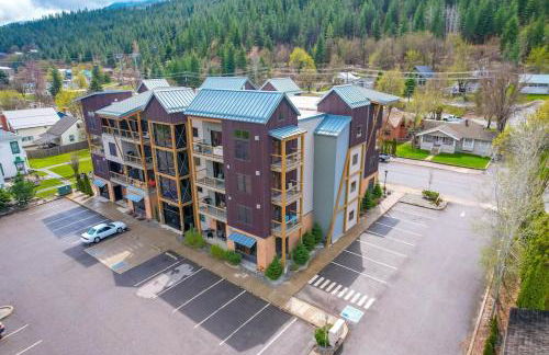 Large Studio Condo with Full Kitchen, Ski, Bike, Beautiful Balcony Views Hottub Fireplace - Foto 1