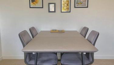 Bright 2-bedroom apartment with parking in Montrose - Foto 5