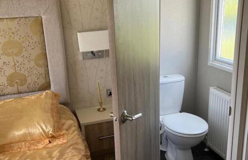 Holiday Cabin sleeps 5 Pets Edinburgh Festival - Foto 6