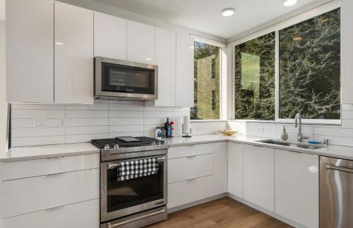 Modern Townhome with Space Needle View - Foto 14