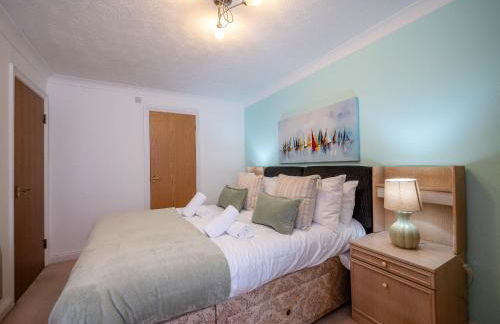 Coastal Escape with Balcony & River Dart Views - Foto 24