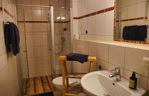 Ruhige Lage, Alpen & See Nähe - Foto 5