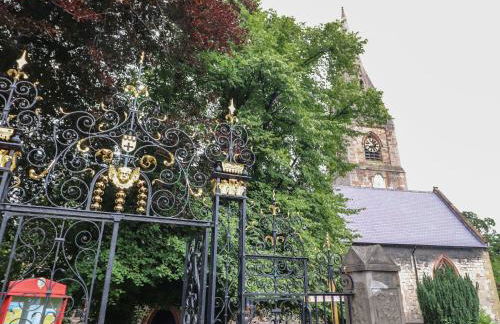 Memorial Building - Photo 47