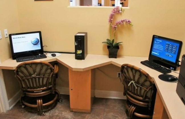 139 Stunning 3BD Home Inside Disney Area - Foto 33