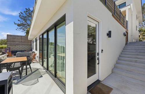 Del Mar Retreat - Laundry BBQ Firepit AC Patio - Photo 38