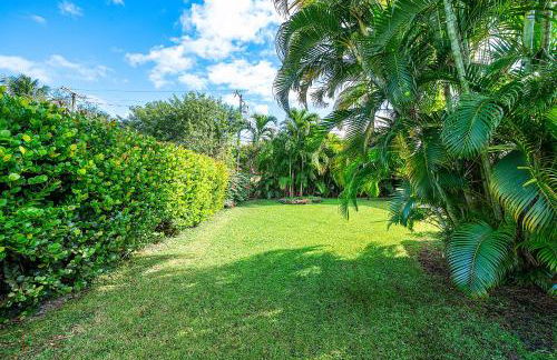 Coastal Harbor, King Bed, Pickleball Gear, Golf set, BBQ- 1 dollar rides to Beach, by Maven Vacation Rentals - Foto 31