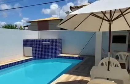 Village Duplex em Guarajuba 02 suítes, piscina e churrasqueira - Foto 4